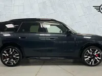 Usado Mini John Cooper Works Countryman 296 CV (217 kW) 2024 Gris SUV