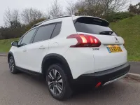 Używany Peugeot 2008 Allure 2017 Biały SUV