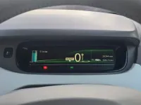 Used Renault Zoe Dynamique 64 kW (88 HP) 2014 White Hatchback