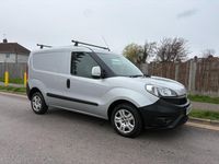 Used Fiat Doblò 95 HP (69 kW) 2017 Silver MPV