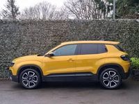 Used Jeep Avenger Summit 100 HP (73 kW) 2025 Yellow SUV