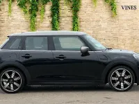 Used Mini Cooper Exclusive 136 HP (100 kW) 2022 Black Hatchback