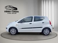 Used Suzuki Alto 68 HP (50 kW) 2014 White Hatchback