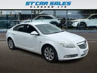 Used Vauxhall Insignia SRi 160 HP (117 kW) 2011 White Hatchback