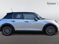 Usado Mini Cooper S Hatch 201 HP (147 kW) 2024 Prateado Citadino