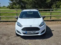 Used Ford Fiesta 75 HP (55 kW) 2015 White Hatchback