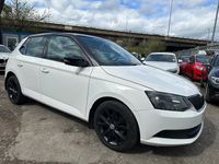 Used Skoda Fabia Colour Edition 90 HP (66 kW) 2016 White Hatchback