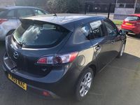 Used Mazda 3 105 HP (77 kW) 2009 Grey metallic Hatchback