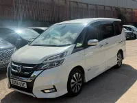 Used Nissan Serena 2017 White MPV