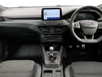 Used Ford Focus ST-Line X 125 HP (91 kW) 2020 White Estate