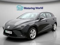 Begagnad MG MG4 EV SE 319 kW (435 HK) 2023 Svart Halvkombi