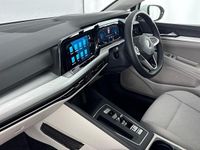 Used VW Golf VIII Life 2022 Pure white Hatchback