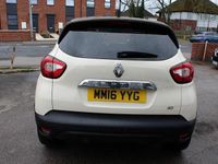 Used Renault Captur Iconic 110 HP (80 kW) 2016 Brown/cream SUV
