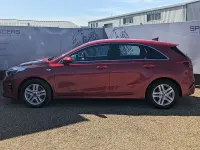 Used Kia Ceed 136 HP (100 kW) 2019 Red Hatchback