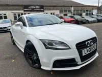 Used Audi TT Black Edition 211 HP (155 kW) 2011 White Coupe