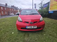 Used Toyota Aygo 67 HP (49 kW) 2006 Red Hatchback