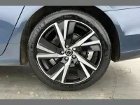 Used Volvo V90 Plus 194 HP (142 kW) 2023 Blue Estate