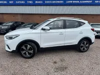 Używany MG ZS Excite 106 KM (77 kW) 2020 Biały SUV