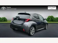 Second-hand Toyota Yaris Hybrid 114 CP (83 kW) 2022 Gri Hatchback