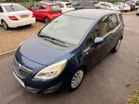 Second-hand Vauxhall Meriva 100 CP (73 kW) 2011 Albastru Monovolum