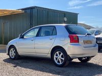 Used Toyota Corolla 110 HP (80 kW) 2002 Silver Hatchback