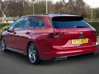 Used VW Golf VIII R-line 147 HP (108 kW) 2023 Red Estate