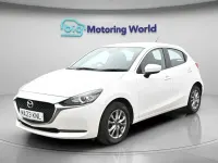 Używany Mazda 2 90 KM (66 kW) 2023 Biały Hatchback