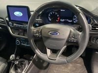 Used Ford Fiesta Titanium 100 HP (73 kW) 2019 Silver Hatchback