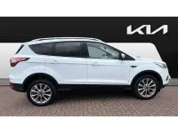 Usado Ford Kuga Titanium 120 CV (88 kW) 2019 Blanco SUV
