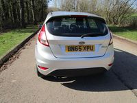 Used Ford Fiesta Zetec 75 HP (55 kW) 2015 Silver Hatchback