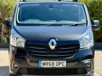 Used Renault Trafic 2018 Black MPV