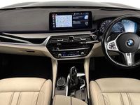 Used BMW M550 Comfort Edition 523 HP (384 kW) 2021 Black Sedan