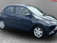 Used Toyota Aygo X-play 69 HP (50 kW) 2018 Hatchback