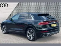 Used Audi Q8 Comfort 340 HP (250 kW) 2023 Mythos black SUV