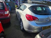 Used Vauxhall Astra Design Edition 2014 Silver Hatchback