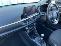 Used Kia Picanto 67 HP (49 kW) 2023 Yellow Hatchback