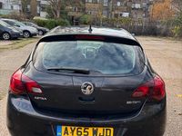 Used Vauxhall Astra 165 HP (121 kW) 2015 Black Hatchback