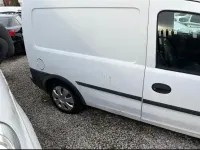 Used Vauxhall Combo 75 HP (55 kW) 2007 White MPV