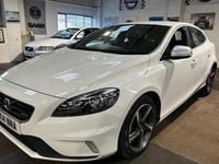 Used Volvo V40 R-Design 115 HP (84 kW) 2014 White Hatchback