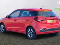 Used Hyundai i20 SE 84 HP (61 kW) 2018 Red Hatchback