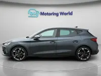 Usado Cupra Leon 150 CV (110 kW) 2024 Gris Utilitario