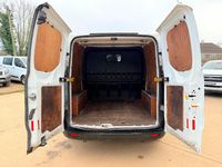 Used Ford Transit Custom 105 HP (77 kW) 2018 White Van