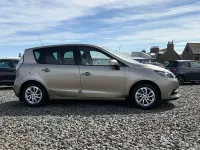 Used Renault Scénic Dynamique 2014 Beige MPV