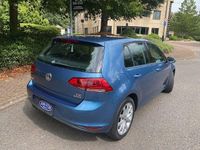 Used VW Golf VII Highline 2013 Blue metallic Hatchback