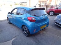 Used Hyundai i10 Premium 67 HP (49 kW) 2023 Turquoise Hatchback