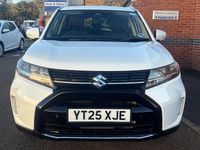 Käytetty Suzuki Vitara 2025 Valkoinen Viistoperä