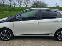 Used Toyota Yaris 2019 White/black Hatchback