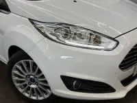 Used Ford Fiesta Titanium 120 HP (88 kW) 2015 White Hatchback