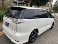 Used Toyota Estima 170 HP (125 kW) 2013 Pearl white MPV