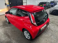 Used Toyota Aygo X-play 69 HP (50 kW) 2017 Red Hatchback